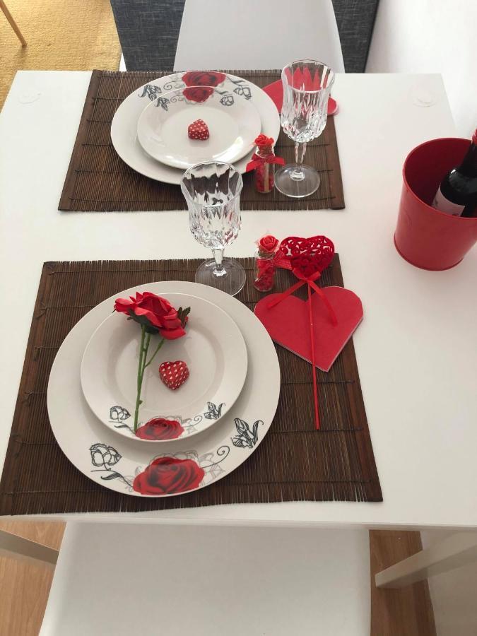 Cozy Holiday Apartment In Larnaca Near Foinikoudes Esterno foto