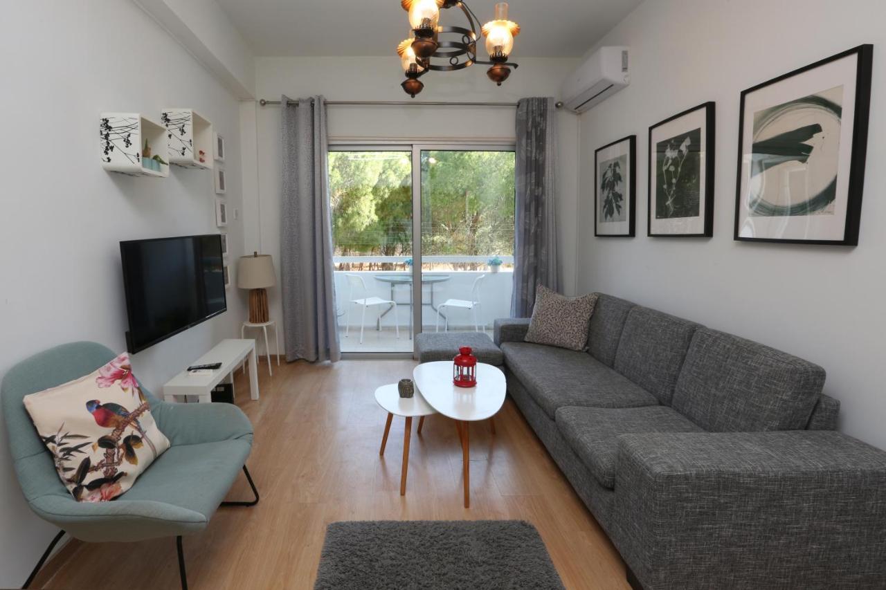 Cozy Holiday Apartment In Larnaca Near Foinikoudes Esterno foto